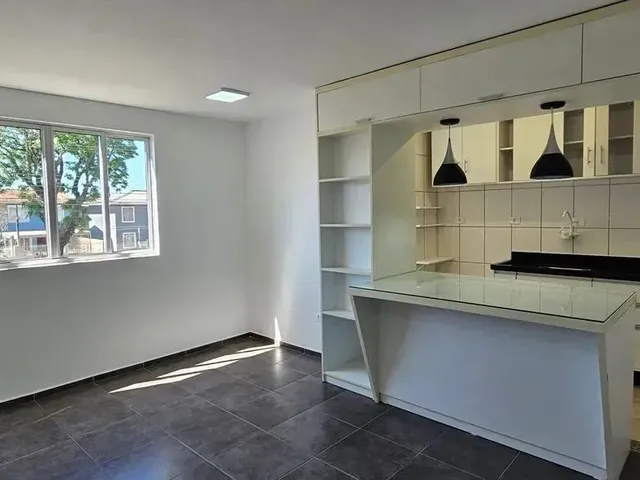 Imagem 9: Imóvel para Aluguel Possui 67 Metros Quadrados com 2 Quartos em Boqueirão - Curitiba