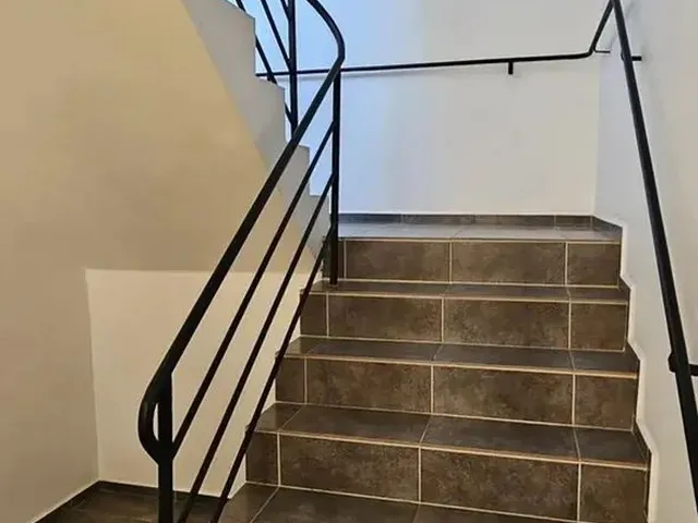Imagem 4: Imóvel para Aluguel Possui 67 Metros Quadrados com 2 Quartos em Boqueirão - Curitiba