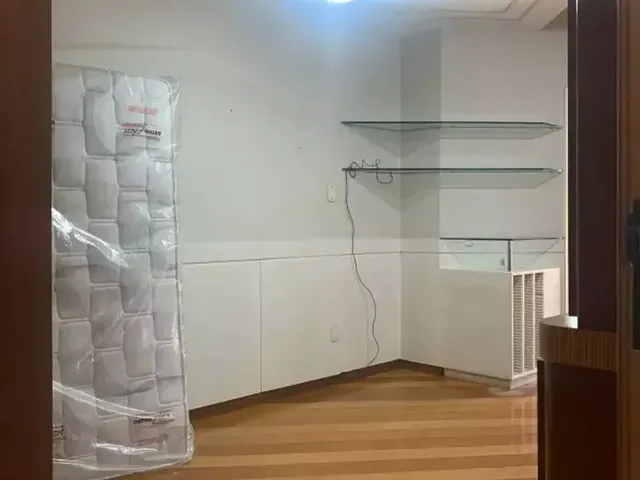 Imagem 10: Apartamento com 3 Quartos para Alugar, 260M² - Praia da Costa