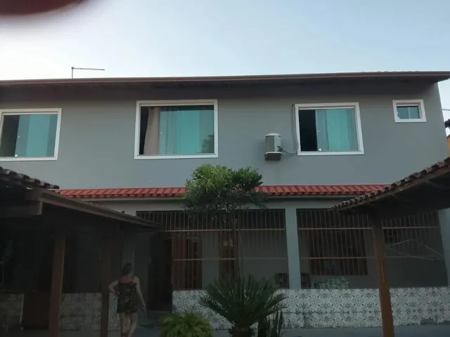 Imagem: Alugo Casa para Temporada de Ano Novo e