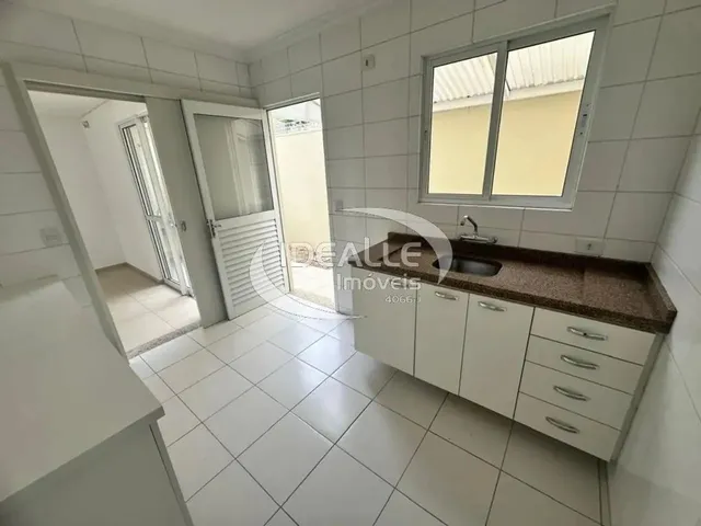 Imagem 7: Sobrado com 3 Quartos para Alugar por R$ 3200.00, 147.80 M2 - Boqueirao - Curitiba/Pr
