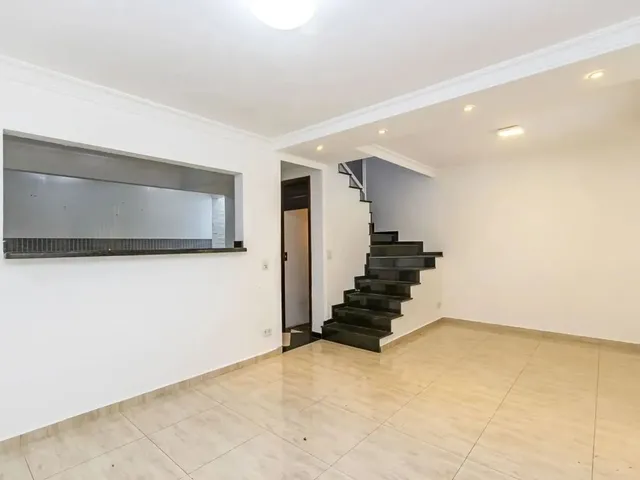 Imagem 10: Resid. Casablanca - Sobrado com 3 Dormitórios para Alugar - R$ 2.500,00 Liq / Mês