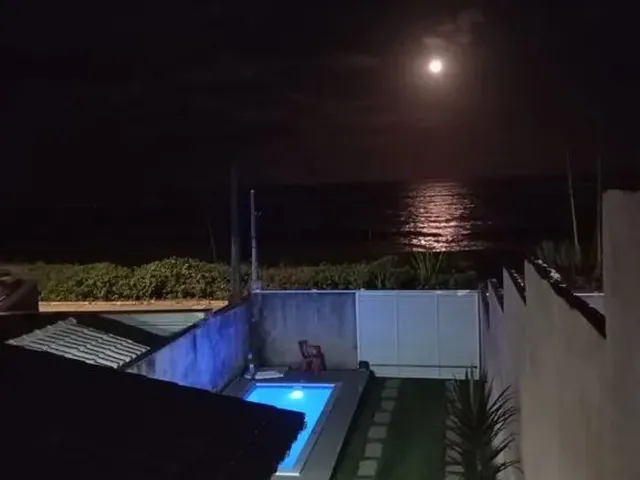 Imagem: Alugo Casa Réveillon Frente Mar Interlagos