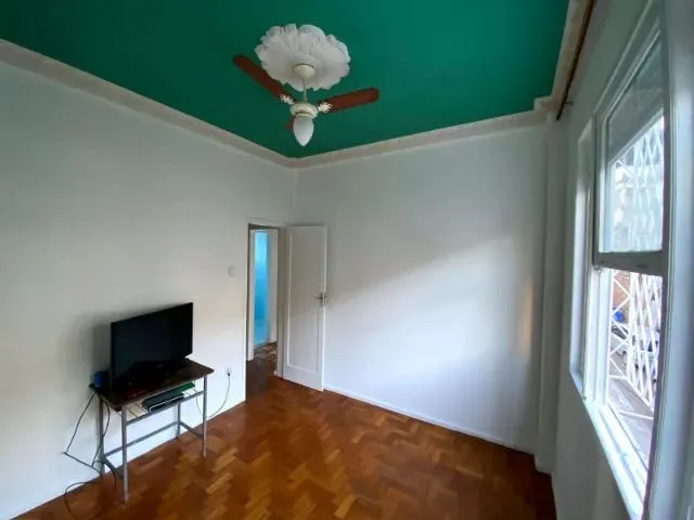 Imagem 2: Gil-Apartamento À Venda no Centro - Rua do Vintém