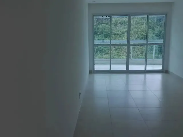 Imagem 10: Imóvel para Aluguel com 105 Metros Quadrados com 3 Quartos em Praia da Costa - Vila Velha