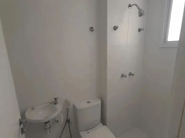 Imagem 9: Imóvel para Aluguel com 105 Metros Quadrados com 3 Quartos em Praia da Costa - Vila Velha