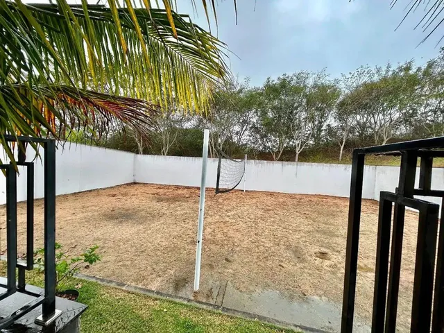 Imagem 16: Mansão para Aluguel com 550 Metros Quadrados com 5 Quartos em Interlagos - Vila Velha
