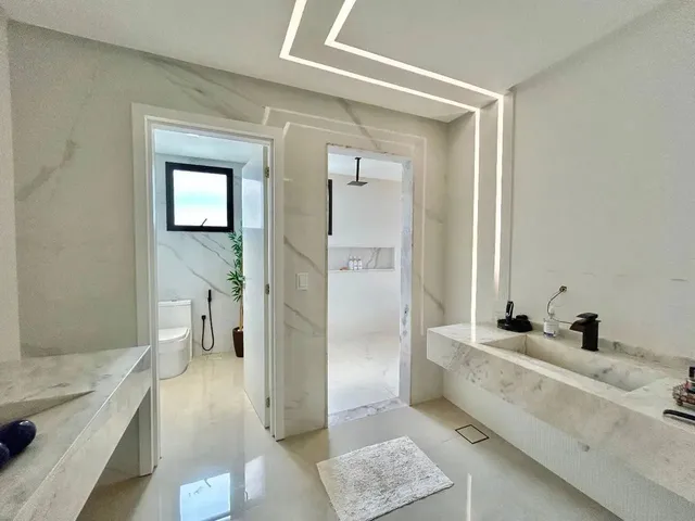 Imagem 10: Mansão para Aluguel com 550 Metros Quadrados com 5 Quartos em Interlagos - Vila Velha