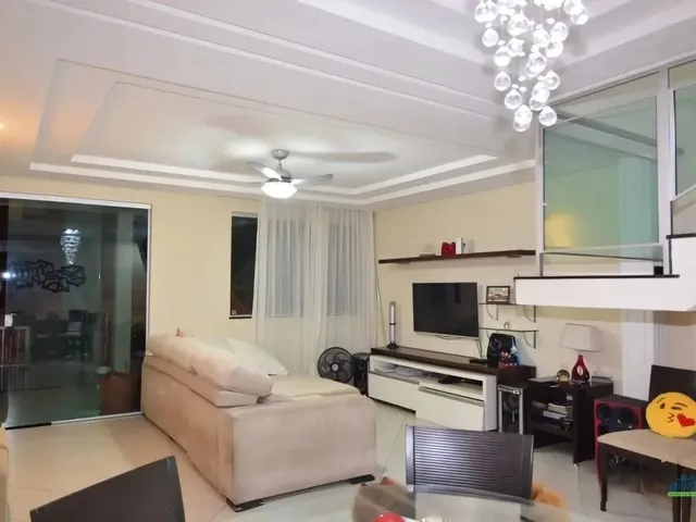 Imagem: Casa Duplex Alto Padrão no Centro de Vila