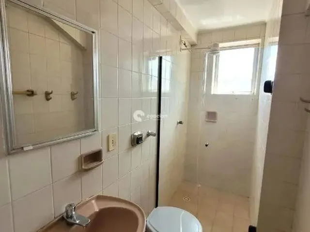 Imagem 9: Apartamento Central com Fácil Acesso a Ônibus e Principais Serviços