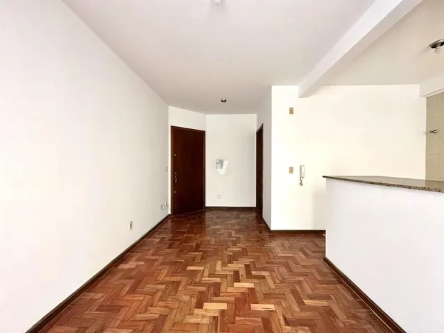 Imagem 3: Apartamento À Venda e Locação, 1 Dormitório, Terraço, no Centro de santa Maria!