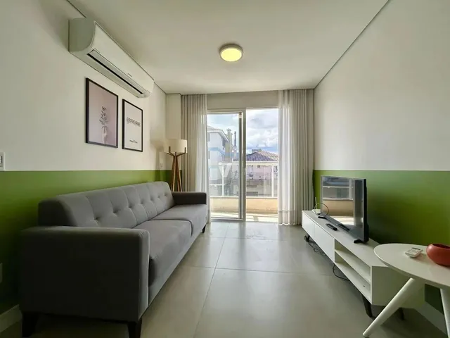 Imagem 1: Apartamento Dois Dormitórios, Mobiliado, Box de Garagem, no Adoro em Camobi