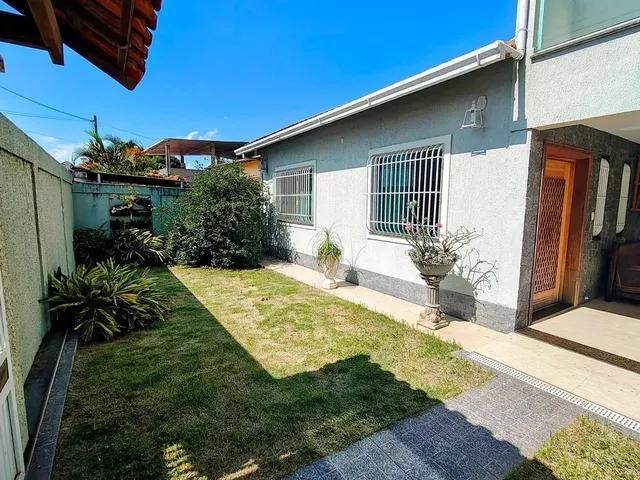 Imagem 7: Vendo Ou Alugo Casa Duplex Espaçosa com 3 Quartos Sendo 2 Suítes e 4 Vagas em Centro
