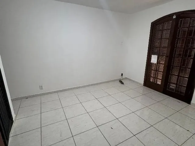 Imagem 6: Casa com 07 Ambientes, em Área Comercial no Centro de Maricá!! Cod:088