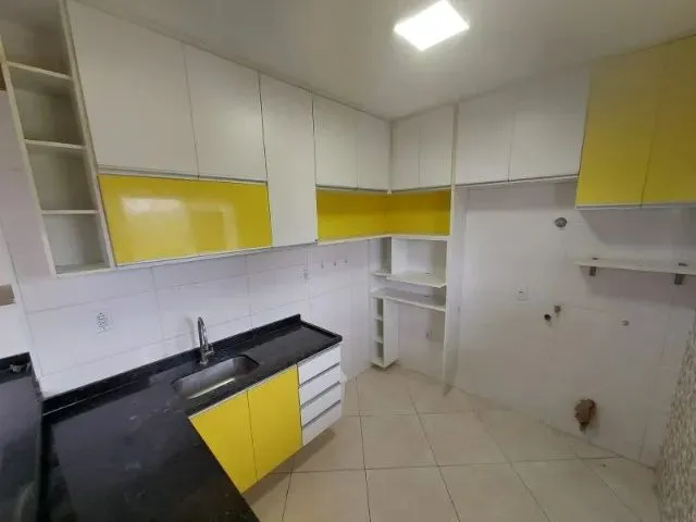 Imagem: Aluga-Se R$ 1.700,00 - Apartamento com 2