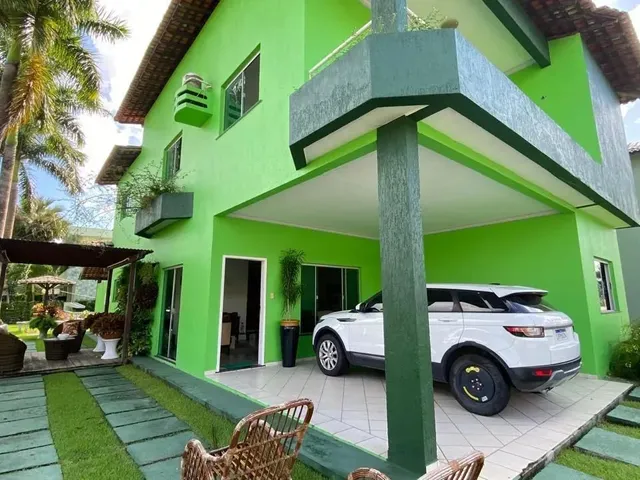 Imagem: A casa em condomínio possui 4 Dormitórios, 4 Suítes, 5