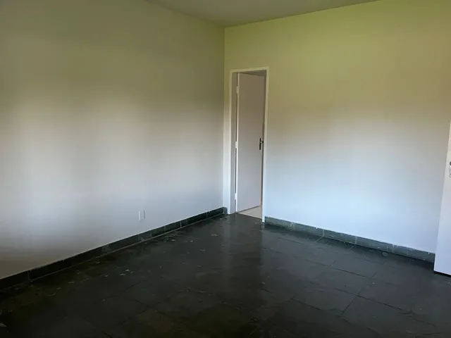 Imagem 2: Casa Ampla, Ventilada e Ensolarada