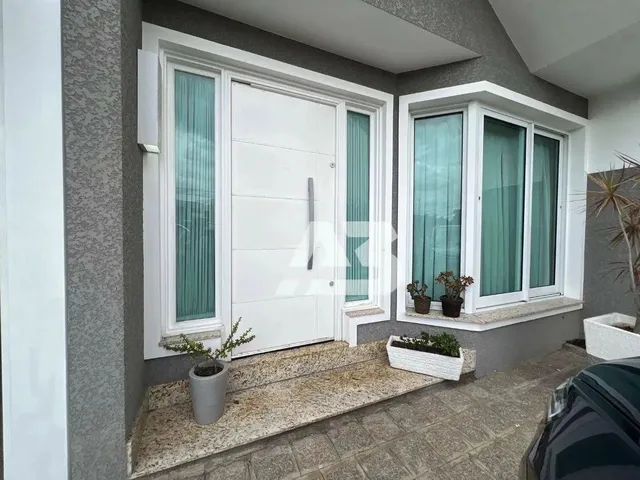 Imagem 10: Casa com 3 Dormitórios para Alugar, 300 M² por R$ 7.500/Mês - Tarumã - Curitiba/Pr