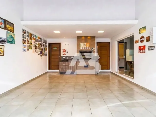 Imagem 3: Casa com 3 Dormitórios para Alugar, 300 M² por R$ 7.500/Mês - Tarumã - Curitiba/Pr