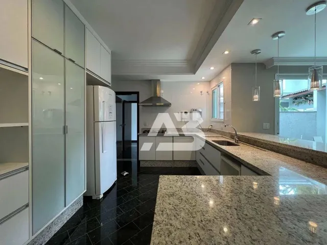 Imagem 9: Casa com 3 Dormitórios para Alugar, 300 M² por R$ 7.500/Mês - Tarumã - Curitiba/Pr