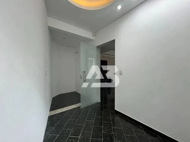 Imagem 11: Casa com 3 Dormitórios para Alugar, 300 M² por R$ 7.500/Mês - Tarumã - Curitiba/Pr