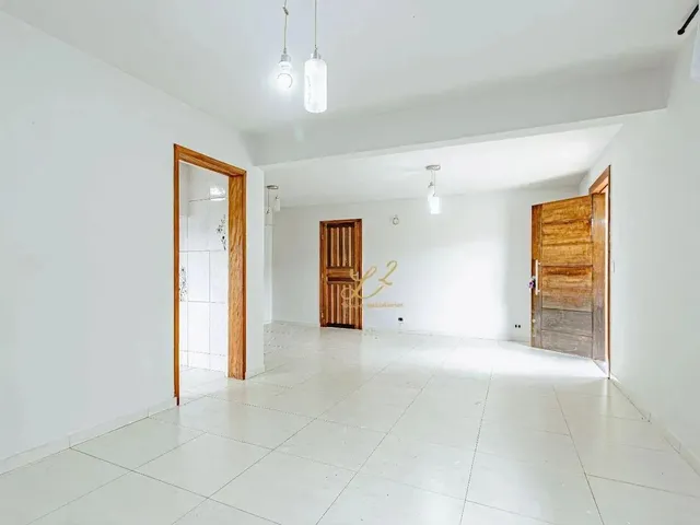 Imagem 6: Ótimo Sobrado com 3 Dormitórios Sendo 1 Suíte, 240M² no Abranches!