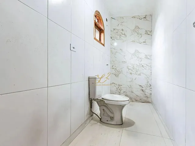 Imagem 8: Ótimo Sobrado com 3 Dormitórios Sendo 1 Suíte, 240M² no Abranches!