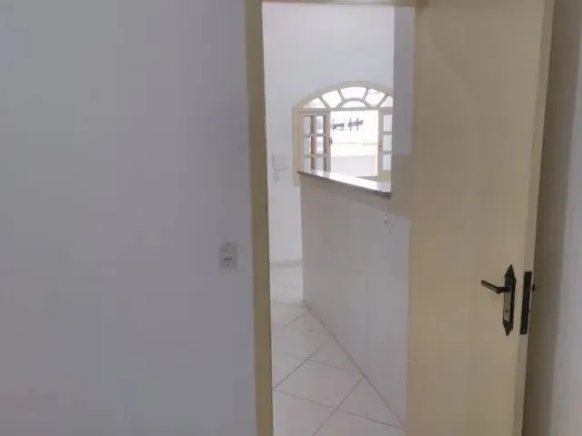 Imagem: Alugo Apartamento no Bairro Bonfim em Vitória