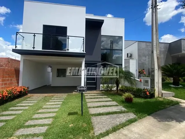 Imagem: Casa em Condomínio com 3 Dormitórios Sendo