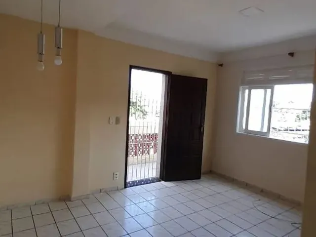 Imagem: Alugo Apartamento Amplo de 2 Quartos por