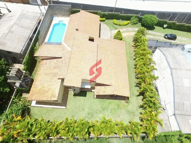 Imagem: Casa Térrea em Excelente Localização