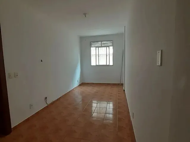 Imagem 14: 2 Quartos, 1 Banheiro, 1 Lance Escada