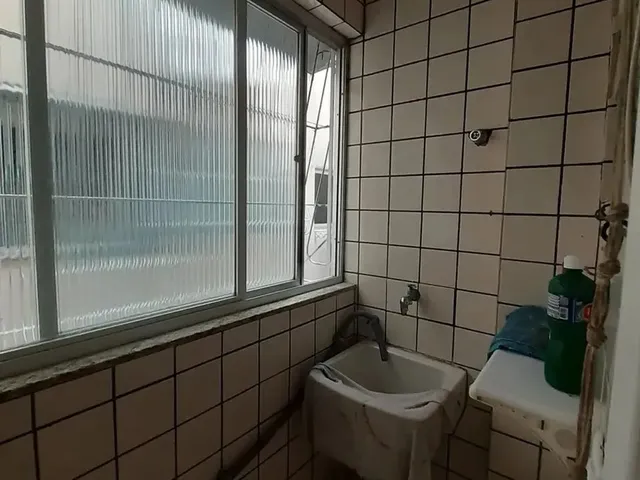 Imagem 9: 2 Quartos, 1 Banheiro, 1 Lance Escada