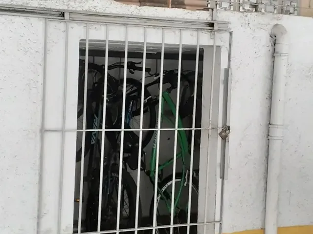 Imagem 6: 2 Quartos, 1 Banheiro, 1 Lance Escada