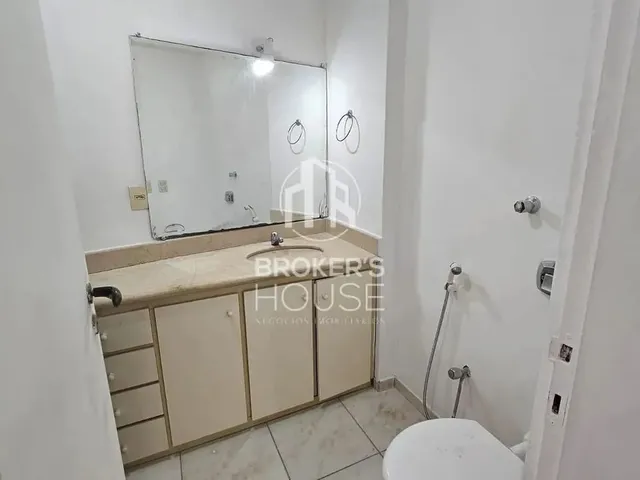 Imagem 9: Apartamento com 1 Dormitório para Alugar , 1 Vaga de Garagem Descoberta, 60 M² por