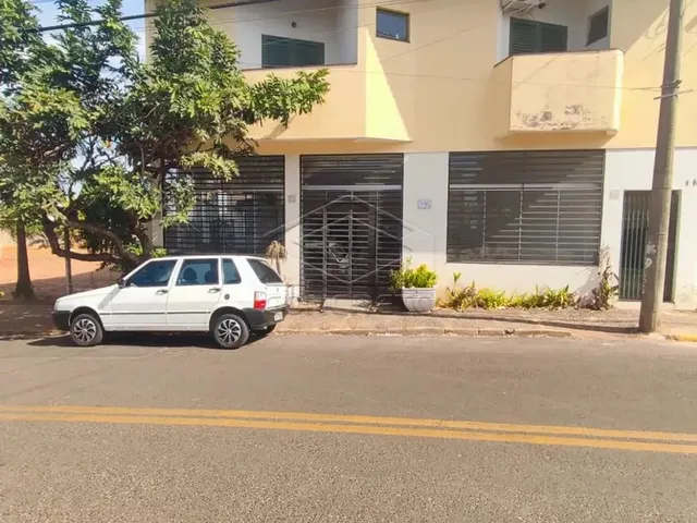 Imagem: O apartamento possui 3 Dormitórios, 2 Banheiros, 140m² de