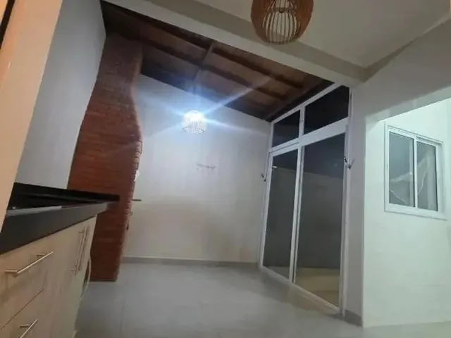Imagem 12: Casa Térrea para Alugar no Wanel Ville com 3 Quartos, em Sorocaba-Sp