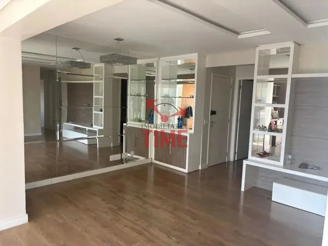Imagem: Apartamento com 3 Dormitórios para Alugar