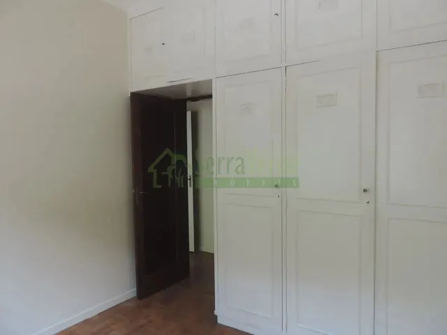 Imagem 6: Coronel Veiga (Apartamento em Bom Estado