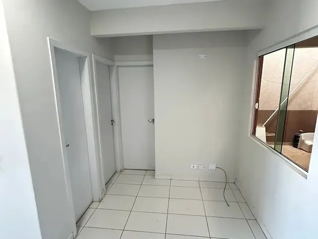 Imagem 4: Imóvel para Aluguel Possui 36 Metros Quadrados com 2 Quartos em Cidade Industrial