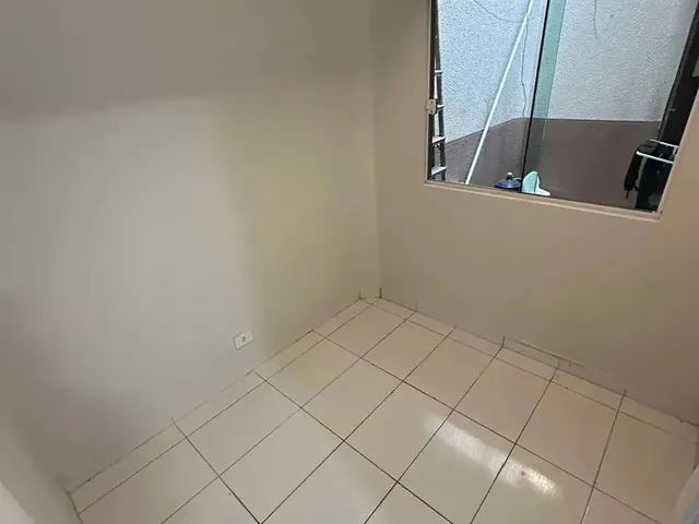 Imagem 11: Imóvel para Aluguel Possui 36 Metros Quadrados com 2 Quartos em Cidade Industrial