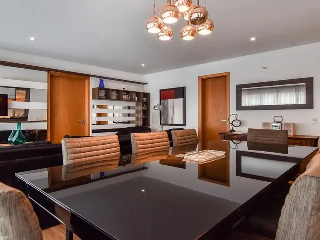 Imagem 2: Excelente Apartamento com 3 Suítes Totalmente Mobiliado! Ótimo Apartamento com 3