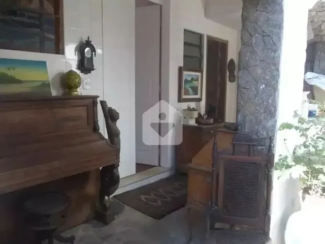 Imagem 10: Casa para Venda com 6 Quartos, 800M² - Centro - Petrópolis/Rj