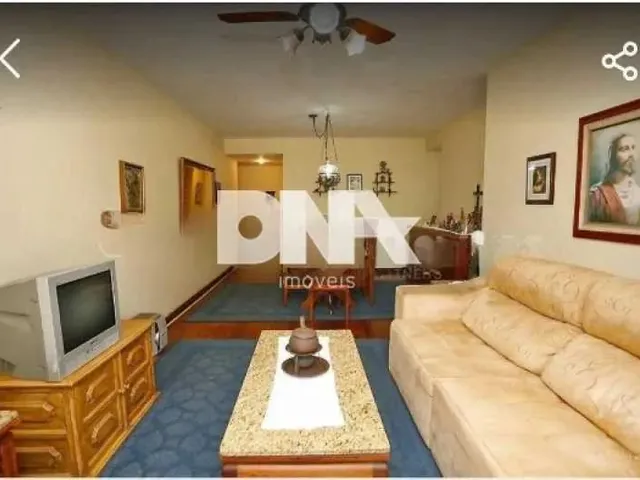 Imagem: O apartamento possui 3 Dormitórios, 1 Suíte, 3 Banheiros,