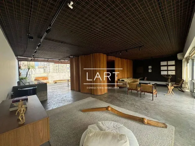 Imagem: Cobertura com 3 Dormitórios, 250 M²