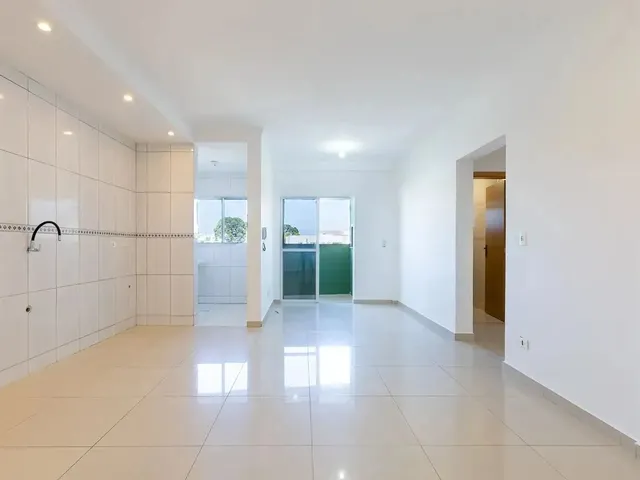 Imagem 4: Apartamento para Aluguel Possui 110 Metros Quadrados com 3 Quartos em Centro - Pinhais - P