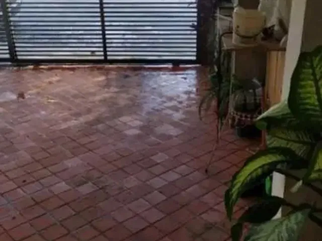 Imagem: Casa Térrea a Venda no Jaguaré com 3 Vagas