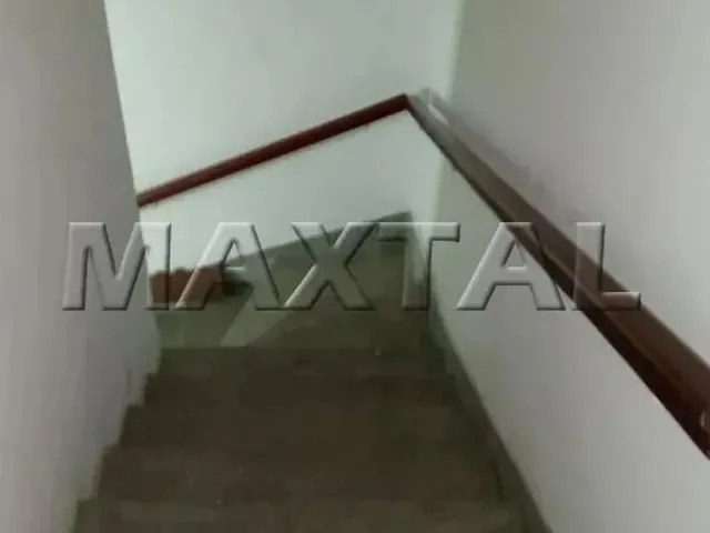 Imagem 3: Sobrado em Santana, Muito Próximo À Av. Braz Leme, Precisando de Reforma e com Vaga