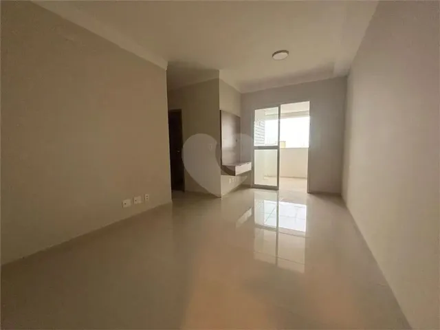 Imagem: Apartamento com 3 Quartos para Locação