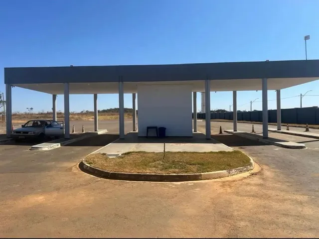 Imagem: O terreno possui 200m² de Área e está localizado em